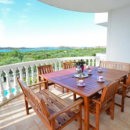 公寓 Rina-2 By Interhome