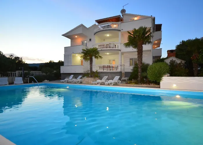 شقة Rina-2 By Interhome *